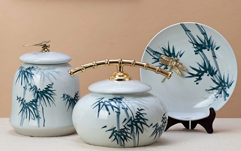 精致的装饰品.jpg